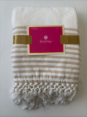 NWT BEACH BLANKET by LILLY PULITZER for TARGET, WHITE, CREAM